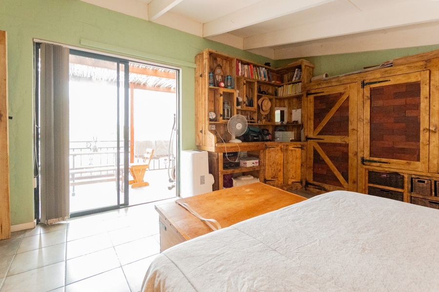 4 Bedroom Property for Sale in Velddrif Western Cape